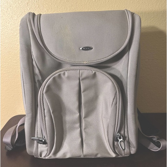 Tumi T3 Computer Backpack Silver / Aluminum Please Read Carefully